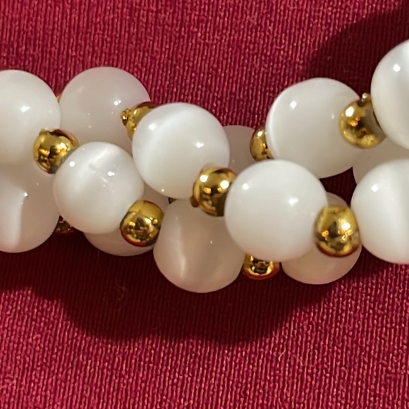 Vintage Cats Eye, triple strand  Choker Necklace - Picture 4 of 5